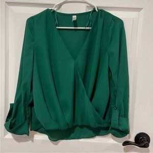 Green NWT Steps Sleeve Wrap Blouse